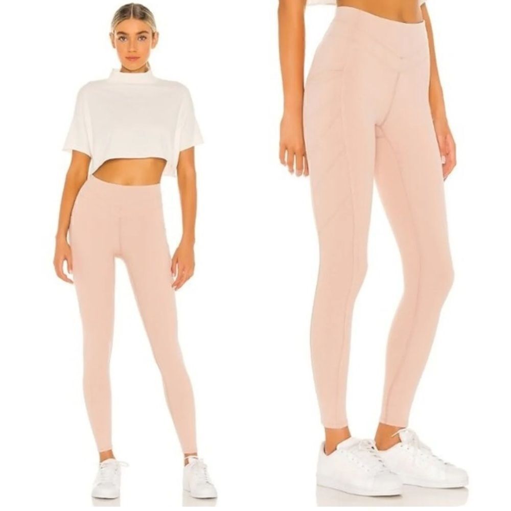 NEW Free People X FP Movement On Cloud Nine Legging in Pink Pearl - Size M